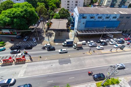 Studio para alugar com 25m², 1 quarto e sem vaga Studio para alugar com 25m², 1 quarto e sem vagaVista Varanda