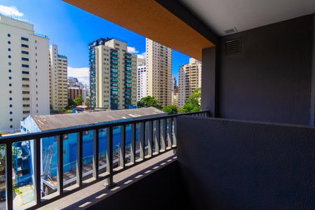 Studio para alugar com 25m², 1 quarto e sem vaga Studio para alugar com 25m², 1 quarto e sem vagaVaranda