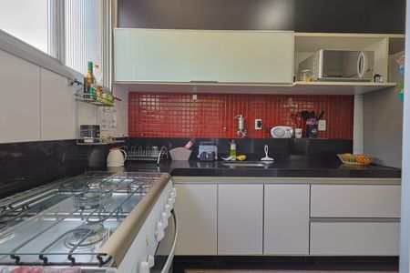 Apartamento à venda com 120m², 2 quartos e 1 vagaCozinha 