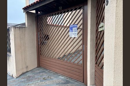 Apartamento à venda com 71m², 2 quartos e 1 vagaFachada e Acesso 