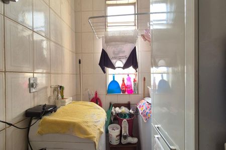 Apartamento à venda com 53m², 2 quartos e sem vaga Apartamento à venda com 53m², 2 quartos e sem vagaCozinha e Área de Serviço