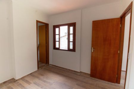Casa de condomínio à venda com 120m², 3 quartos e 2 vagasSuíte 3