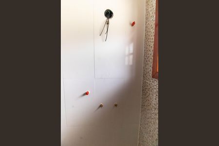 Casa de condomínio à venda com 120m², 3 quartos e 2 vagasBanheiro da Suíte 2