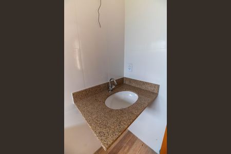 Casa de condomínio à venda com 120m², 3 quartos e 2 vagasBanheiro da Suíte 3