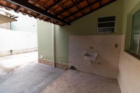 Casa de condomínio à venda com 120m², 3 quartos e 2 vagasÁrea de Serviço