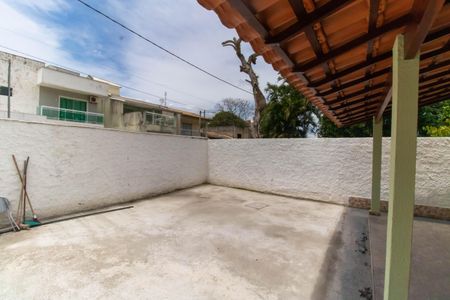 Casa de condomínio à venda com 120m², 3 quartos e 2 vagasVista da Sala