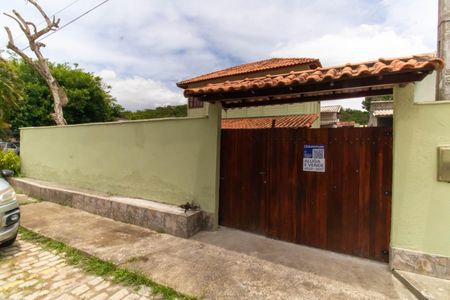 Casa de condomínio à venda com 120m², 3 quartos e 2 vagasPlaquinha 