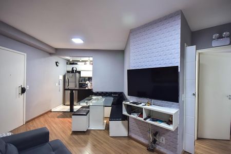 Sala de apartamento para alugar com 2 quartos, 52m² em Vila Sonia do Taboao, Taboão da Serra