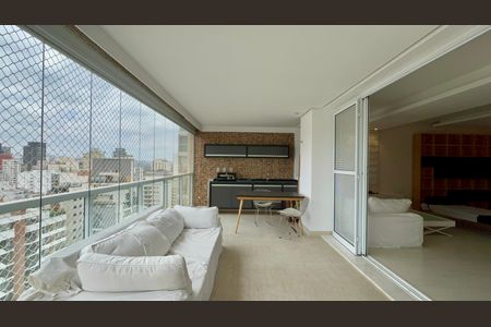 Apartamento para alugar com 181m², 3 quartos e 3 vagas Apartamento para alugar com 181m², 3 quartos e 3 vagasVaranda gourmet