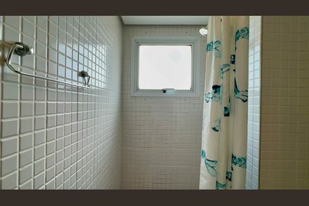 Apartamento para alugar com 181m², 3 quartos e 3 vagas Apartamento para alugar com 181m², 3 quartos e 3 vagasBanheiro da Suíte 1