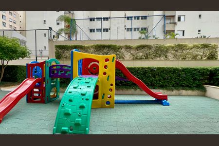 Apartamento para alugar com 181m², 3 quartos e 3 vagas Apartamento para alugar com 181m², 3 quartos e 3 vagasPlayground