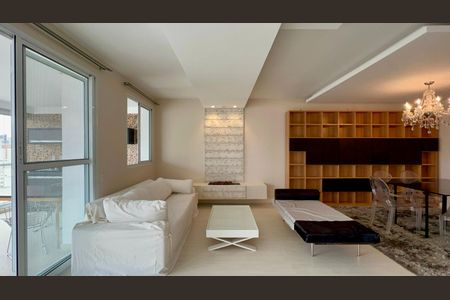 Apartamento para alugar com 181m², 3 quartos e 3 vagas Apartamento para alugar com 181m², 3 quartos e 3 vagasSala