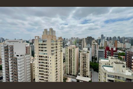 Apartamento para alugar com 181m², 3 quartos e 3 vagas Apartamento para alugar com 181m², 3 quartos e 3 vagasVista da Varanda