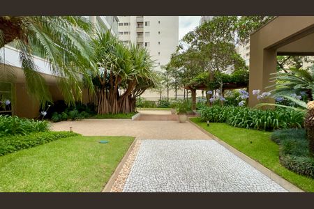 Apartamento para alugar com 181m², 3 quartos e 3 vagas Apartamento para alugar com 181m², 3 quartos e 3 vagasEntrada