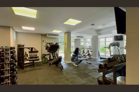 Apartamento para alugar com 181m², 3 quartos e 3 vagas Apartamento para alugar com 181m², 3 quartos e 3 vagasAcademia