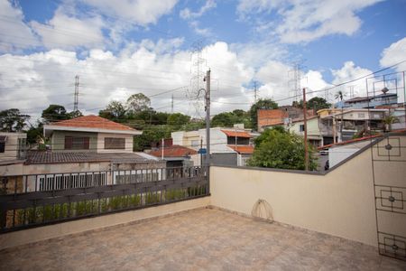 Casa para alugar com 125m², 3 quartos e 2 vagas Casa para alugar com 125m², 3 quartos e 2 vagasVARANDA DO QUARTO 1- SUÍTE
