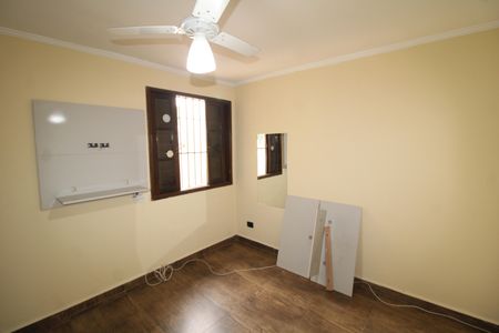 Casa para alugar com 125m², 5 quartos e 2 vagasQuarto 3