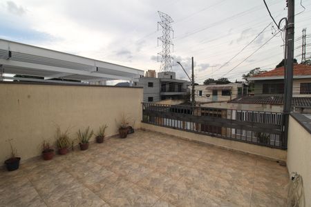 Casa para alugar com 125m², 5 quartos e 2 vagasQuarto 1 - Quintal
