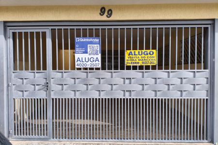 Casa para alugar com 125m², 5 quartos e 2 vagas Casa para alugar com 125m², 5 quartos e 2 vagasFachada