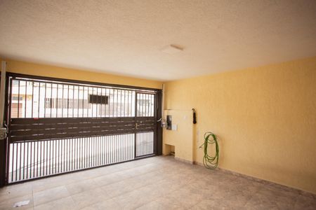 Casa para alugar com 125m², 3 quartos e 2 vagas Casa para alugar com 125m², 3 quartos e 2 vagasGARAGEM