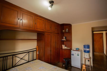 QUARTO 1- SUÍTE de casa para alugar com 3 quartos, 125m² em São Domingos, São Paulo