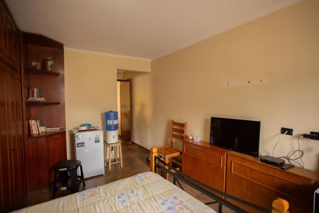 QUARTO 1- SUÍTE de casa para alugar com 3 quartos, 125m² em São Domingos, São Paulo