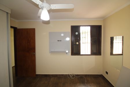 Casa para alugar com 125m², 5 quartos e 2 vagasQuarto 3