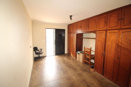 Casa para alugar com 125m², 5 quartos e 2 vagasQuarto 1