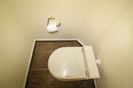 Casa para alugar com 125m², 5 quartos e 2 vagasLavabo