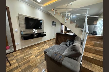 Sala de casa para alugar com 4 quartos, 200m² em Jardim Silveira, Barueri