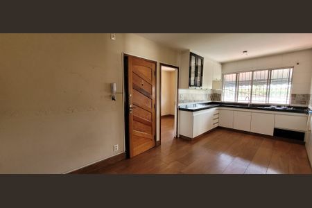 sala  de apartamento para alugar com 3 quartos, 47m² em Betim Industrial, Betim