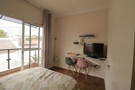 Casa para alugar com 180m², 2 quartos e 2 vagasSuíte