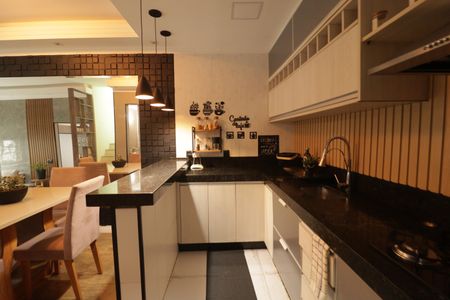 Casa para alugar com 180m², 2 quartos e 2 vagasCozinha