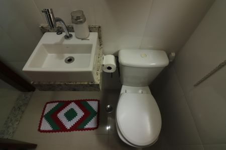 Casa à venda com 150m², 3 quartos e 4 vagasLavabo