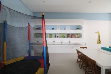 Apartamento para alugar com 133m², 2 quartos e 2 vagasÁrea comum - Brinquedoteca