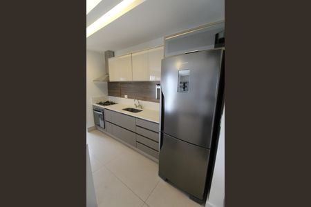 Apartamento para alugar com 133m², 2 quartos e 2 vagasCozinha