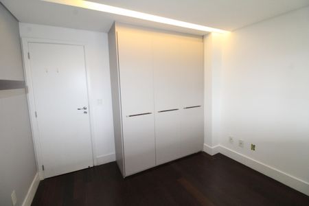 Apartamento para alugar com 133m², 2 quartos e 2 vagasQuarto