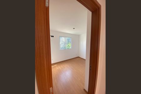 Apartamento para alugar com 2 quartos, 52m² em Colubandê, São Gonçalo