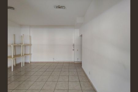 Apartamento para alugar com 100m², 3 quartos e 2 vagas Apartamento para alugar com 100m², 3 quartos e 2 vagasÁrea comum - Salão de festas