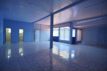 Casa à venda com 288m², 2 quartos e 5 vagasSalão 2