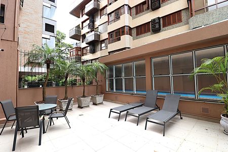 Apartamento à venda com 106m², 3 quartos e 2 vagasÁrea comum - Banho de sol