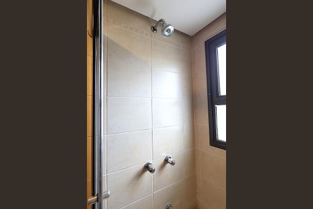 Apartamento à venda com 106m², 3 quartos e 2 vagasBanheiro da Suíte - Box