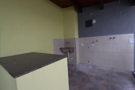 Casa para alugar com 80m², 2 quartos e 2 vagasLavanderia