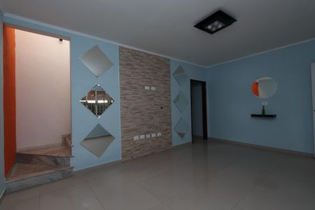 Sala de casa para alugar com 2 quartos, 80m² em Cidade Centenário, São Paulo