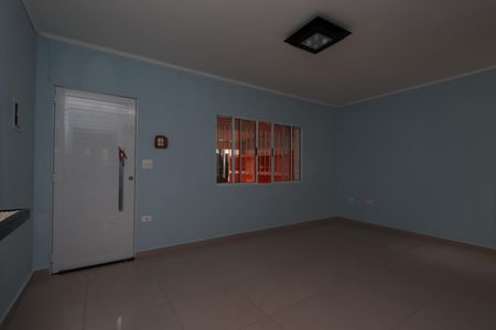 Sala de casa para alugar com 2 quartos, 80m² em Cidade Centenário, São Paulo