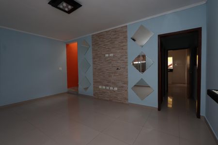 Sala de casa para alugar com 2 quartos, 80m² em Cidade Centenário, São Paulo