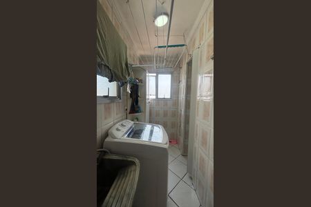 Apartamento à venda com 70m², 3 quartos e 1 vagaÁrea de Serviço