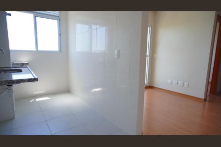 Apartamento à venda com 44m², 2 quartos e 1 vagaCozinha/sala 