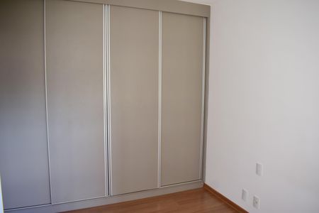 Apartamento para alugar com 80m², 2 quartos e 2 vagasSuíte 2