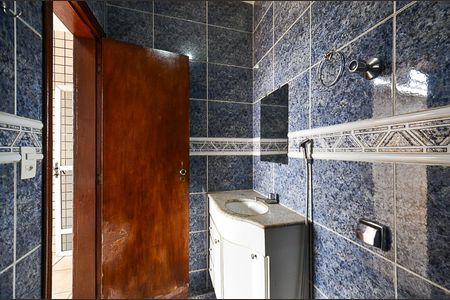 Apartamento à venda com 197m², 3 quartos e 2 vagasBanheiro 2